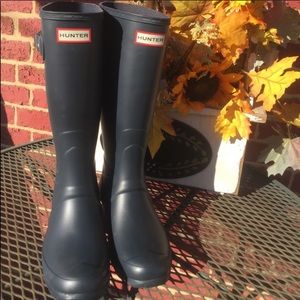 Hunter Tall Rainboots